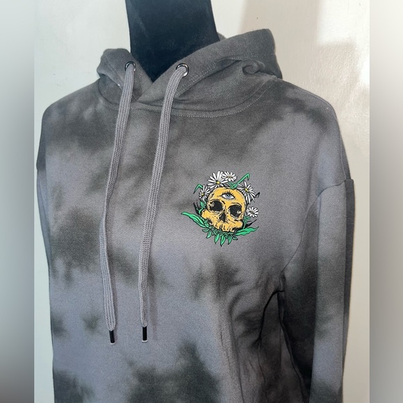 Empyre Tops Empyre Jasmine Rose Skull Black Tie Dye Hoodie Xs